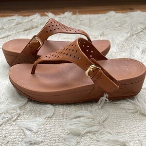 Fitflop Skinny Latticed Leather Toe-Post Sandals